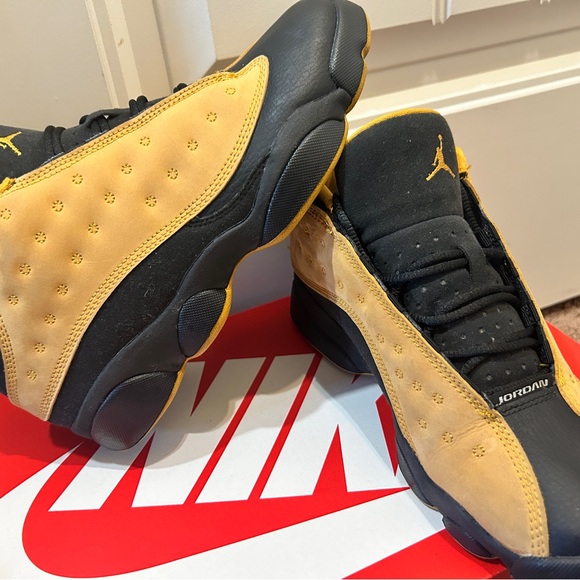 Jordan Kids Black and Yellow Sneakers - Picture 2 of 3